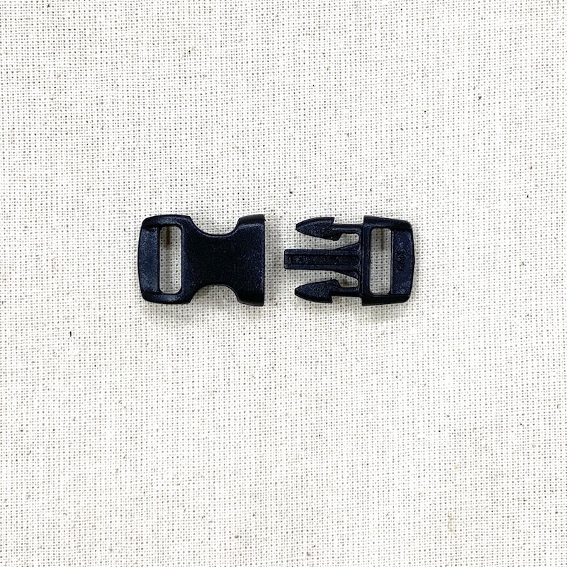 Small Plastic Buckle (1.4cm)